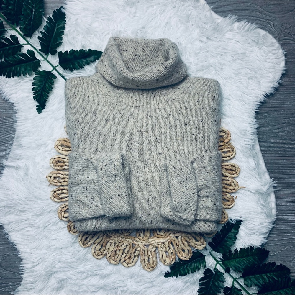 J crew wool turtleneck sweater